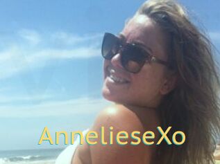 AnnelieseXo