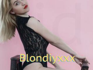 Blondiyxxx