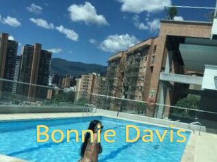 Bonnie_Davis