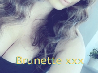 Brunette_xxx