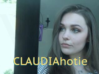 CLAUDIAhotie