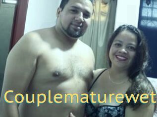 Couplematurewet