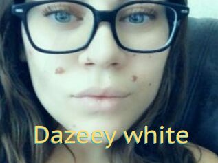 Dazeey_white