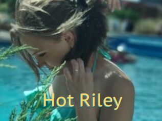 Hot_Riley