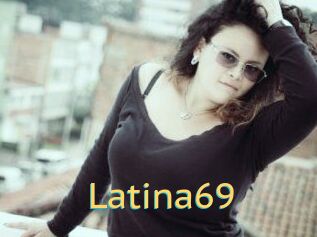 Latina_69