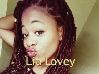 Lia_Lovey