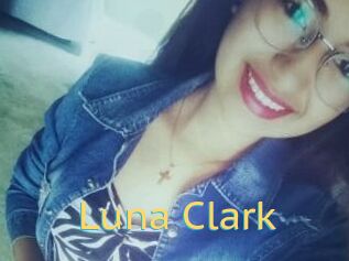 Luna_Clark