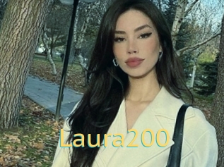 Laura200