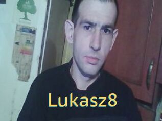 Lukasz8