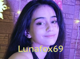 Lunafox69