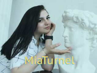 MiaTurnel