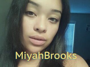 Miyah_Brooks