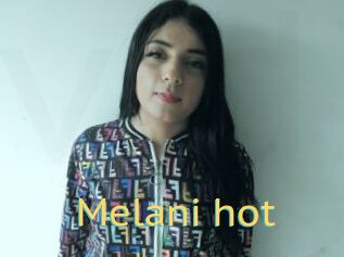 Melani_hot