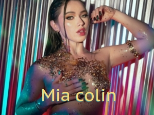 Mia_colin