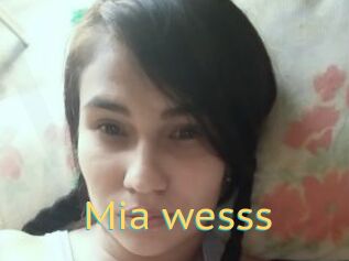 Mia_wesss