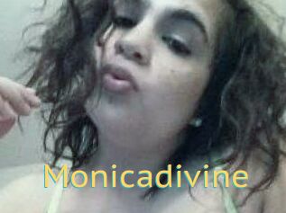 Monica_divine