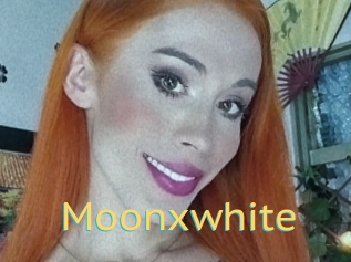 Moonxwhite