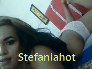 Stefaniahot